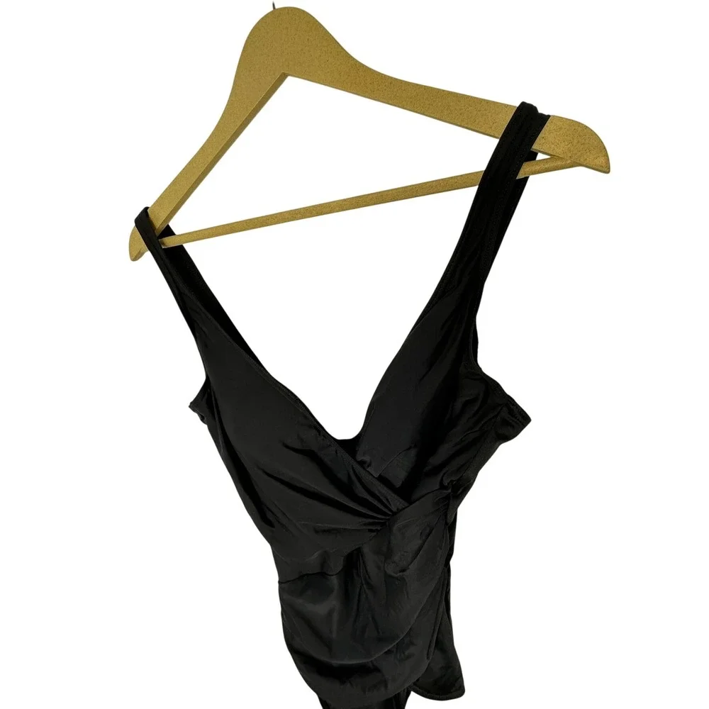 Miraclesuit One Piece Swimsuit Womens‎ 12 Black Excellent Surplice Wrap Front